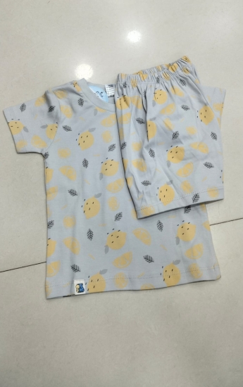 New Born Babies T-Shirt With Shorts 