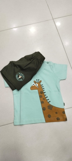 New Born Babies T-Shirt With Shorts 